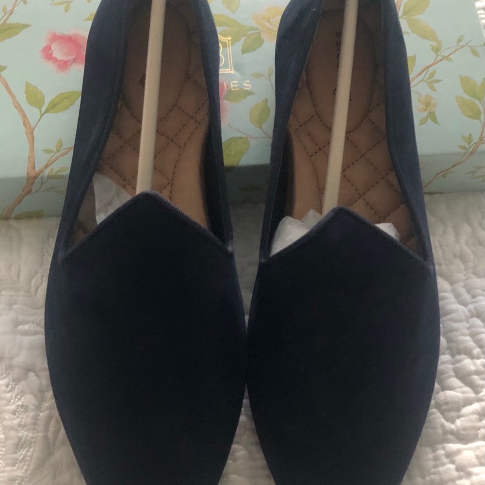 Birdie’s The Heron Navy Suede - Picture 7 of 9